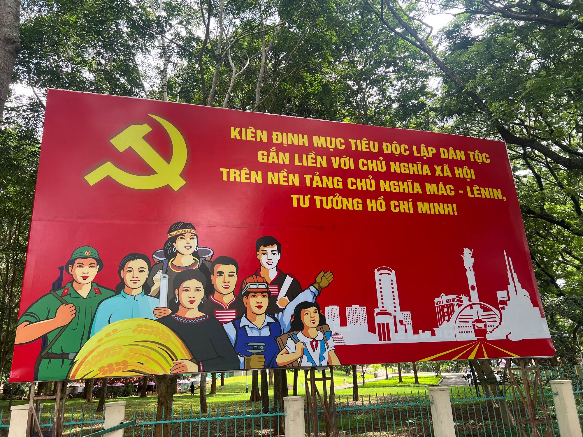 Guess, what's "Marxism-Leninism" in Vietnamese.