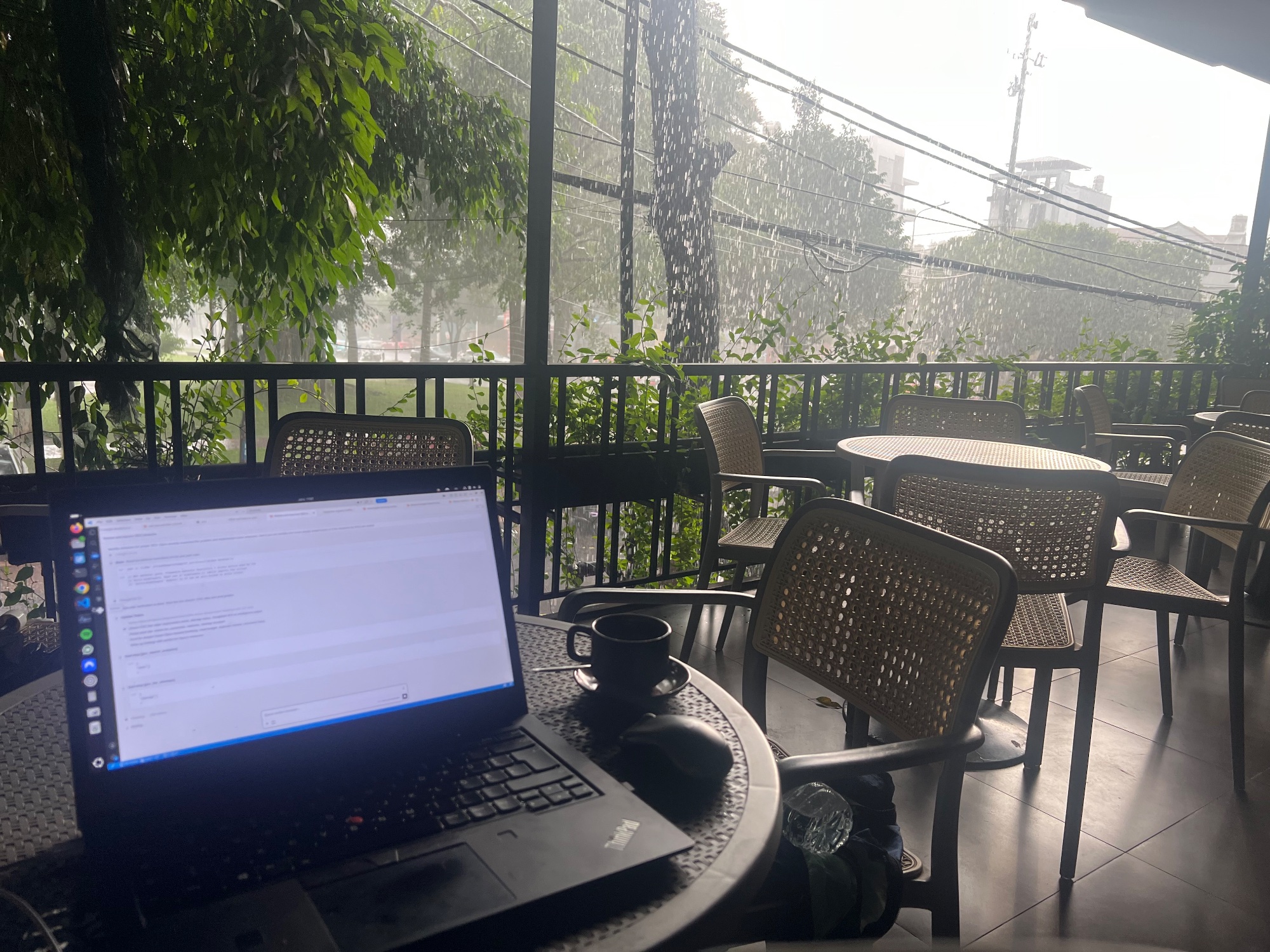 Work station