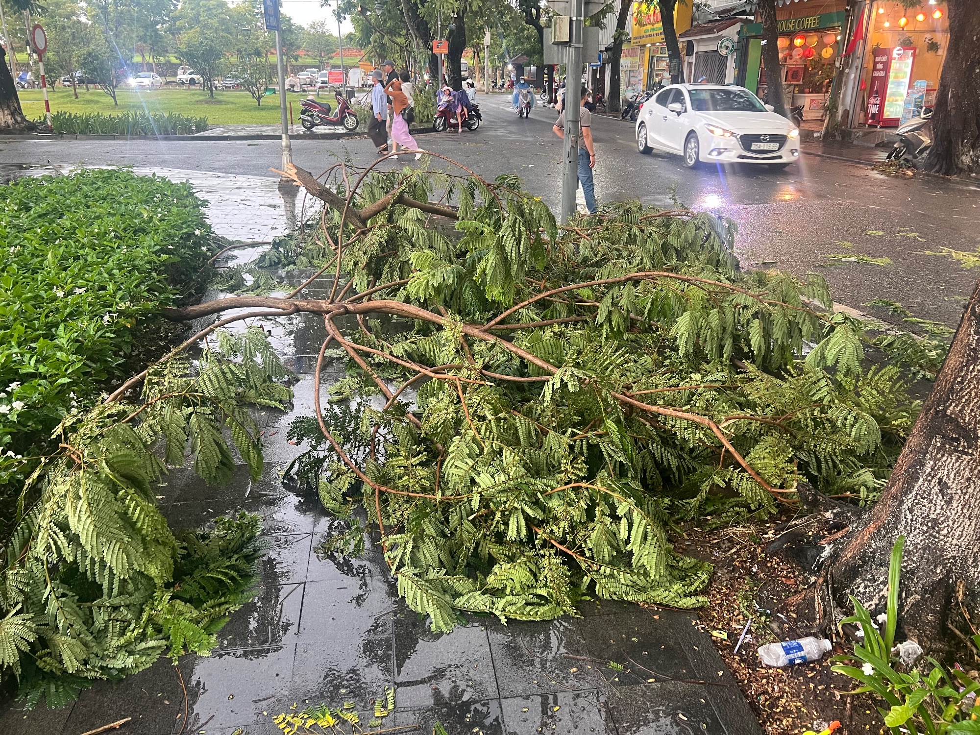 Huế