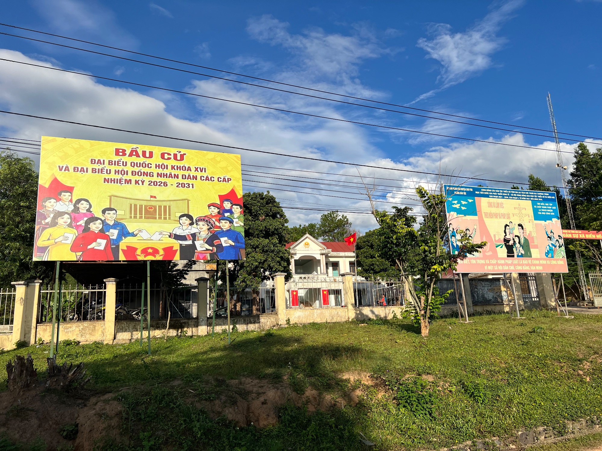 "Election,   Member of the 16th National Assembly and Representatives of People's Councils at all levels Term 2026 - 2031" Reminder: Vietnam is a true one-party-state. Good luck, "electing" your first "choice".