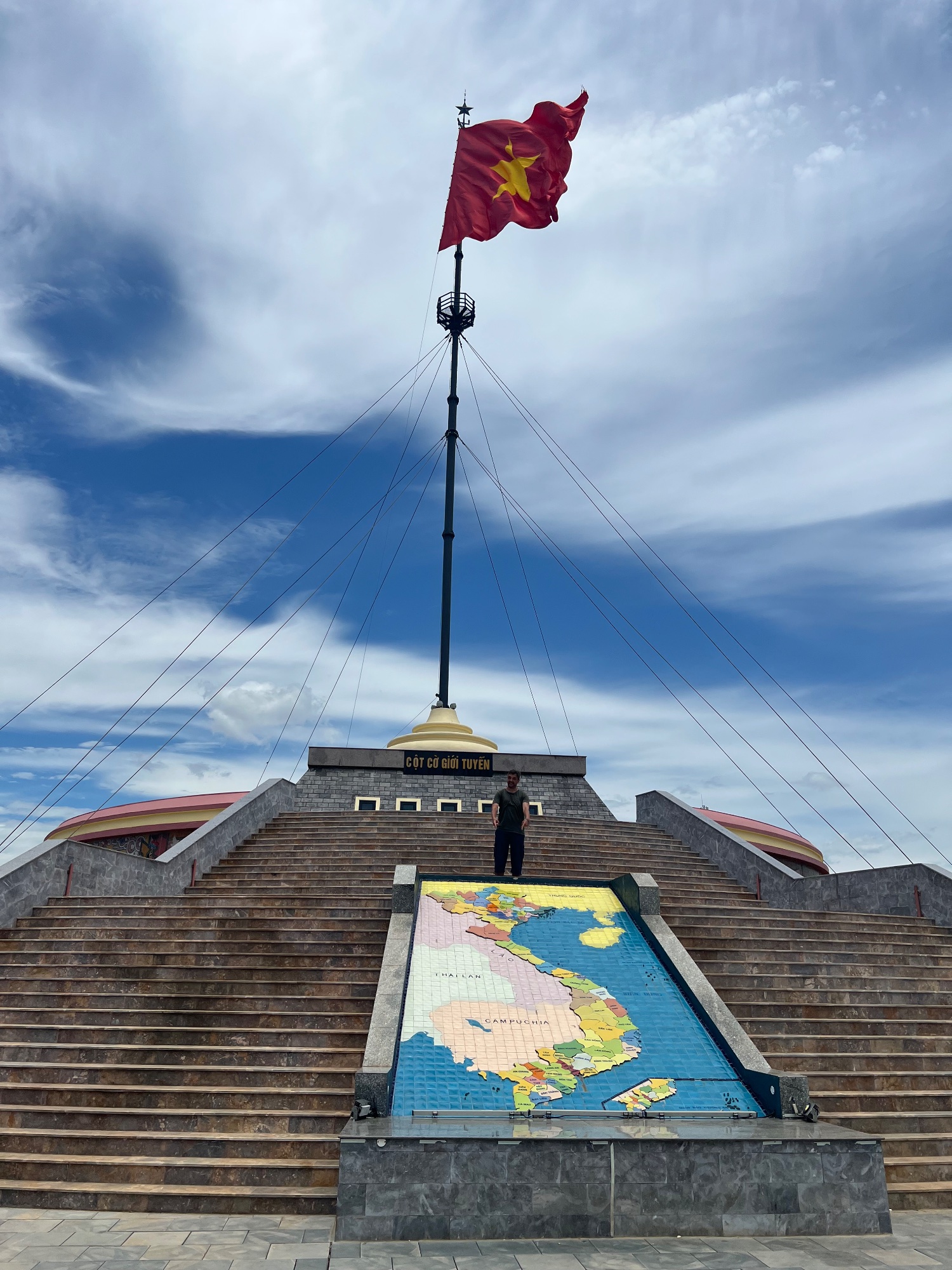 Hiền Lương Bridge - 17th Parallel