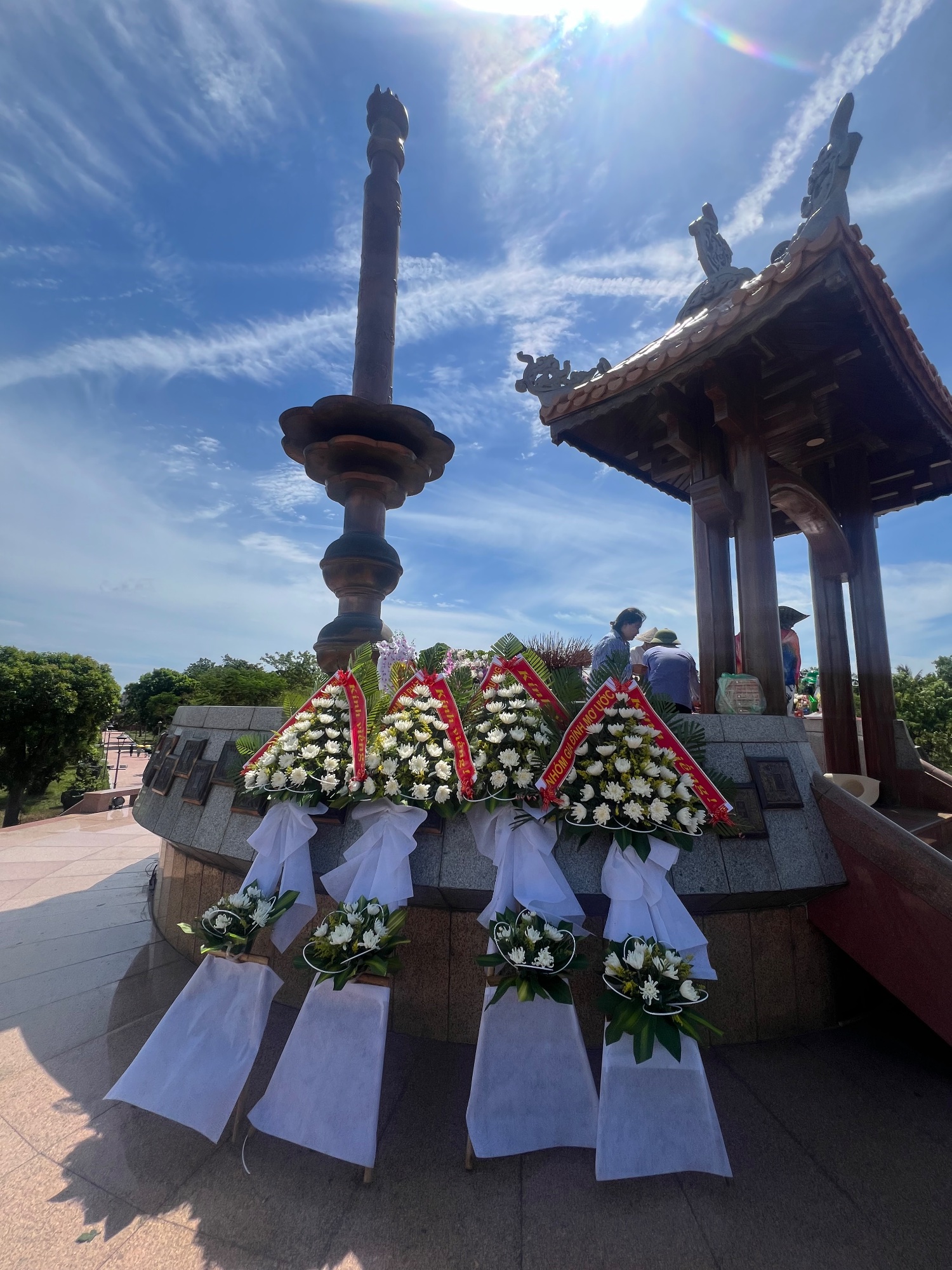 Hiền Lương Bridge - 17th Parallel