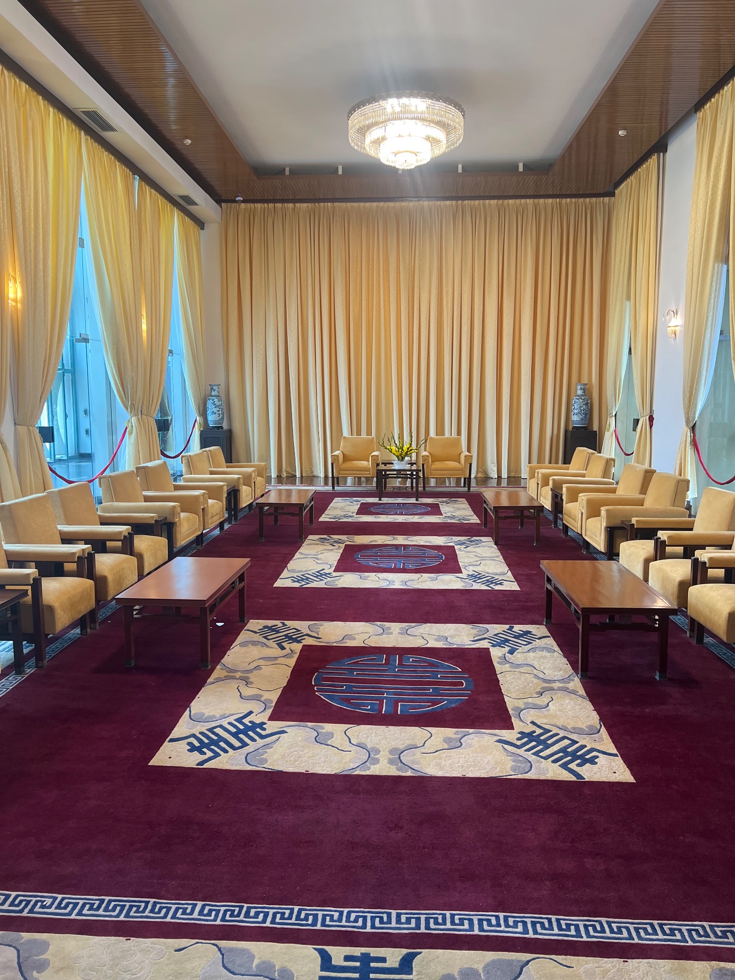These rooms are still used nowadays for top senior political meetings.