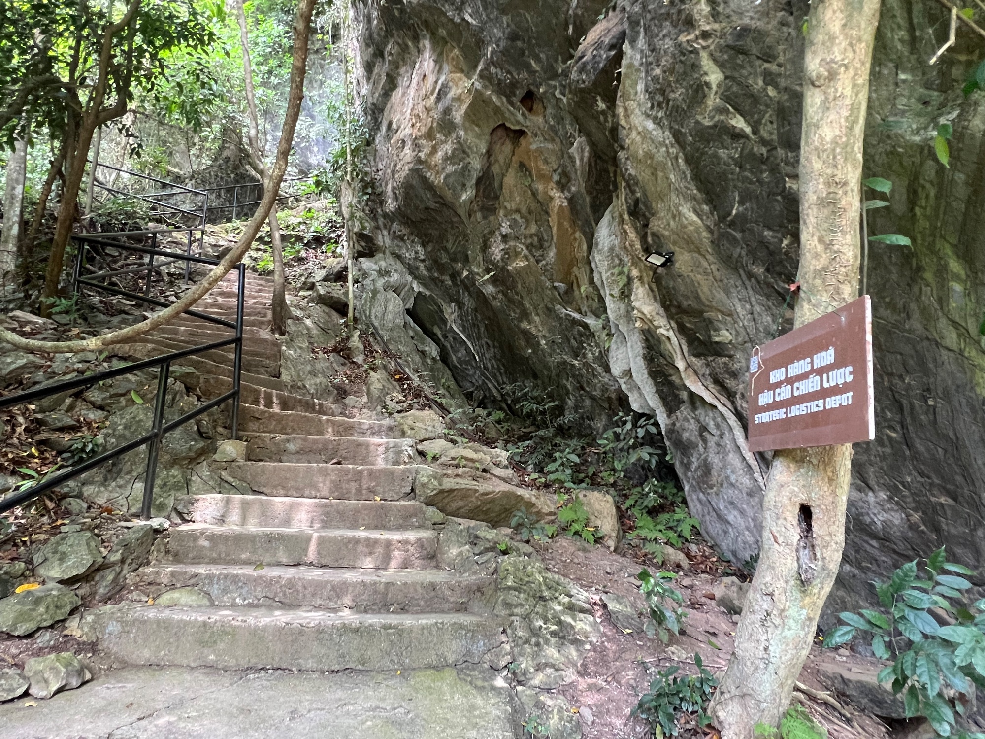 Commander Cave